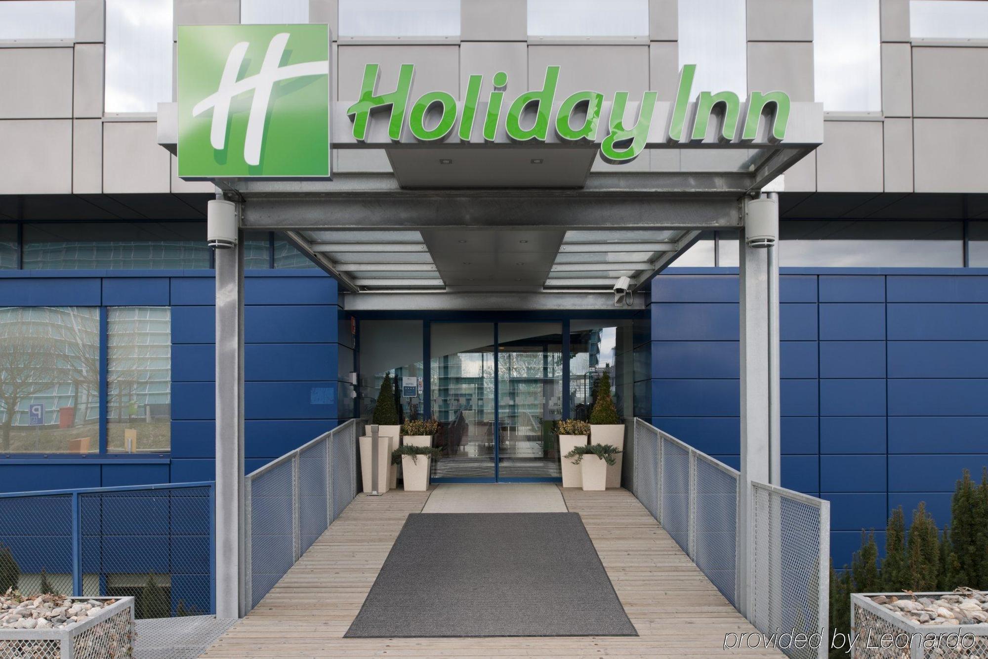 Holiday Inn Prague Airport, An Ihg Hotel Ngoại thất bức ảnh